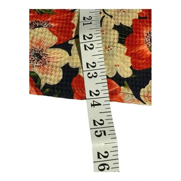 Anne Klein Vintage Silk Blouse Red Floral Print Petite Medium - Picture 5 of 7